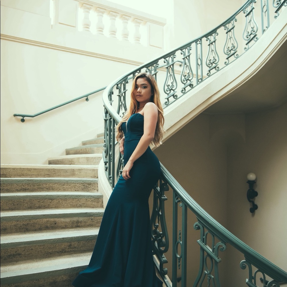 Prom dress